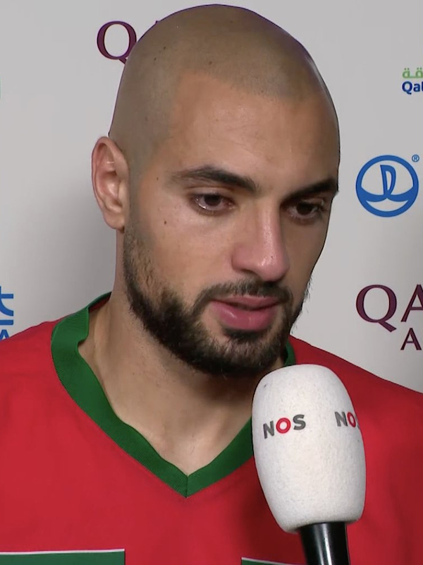 Sofyan Amrabat bald with beard