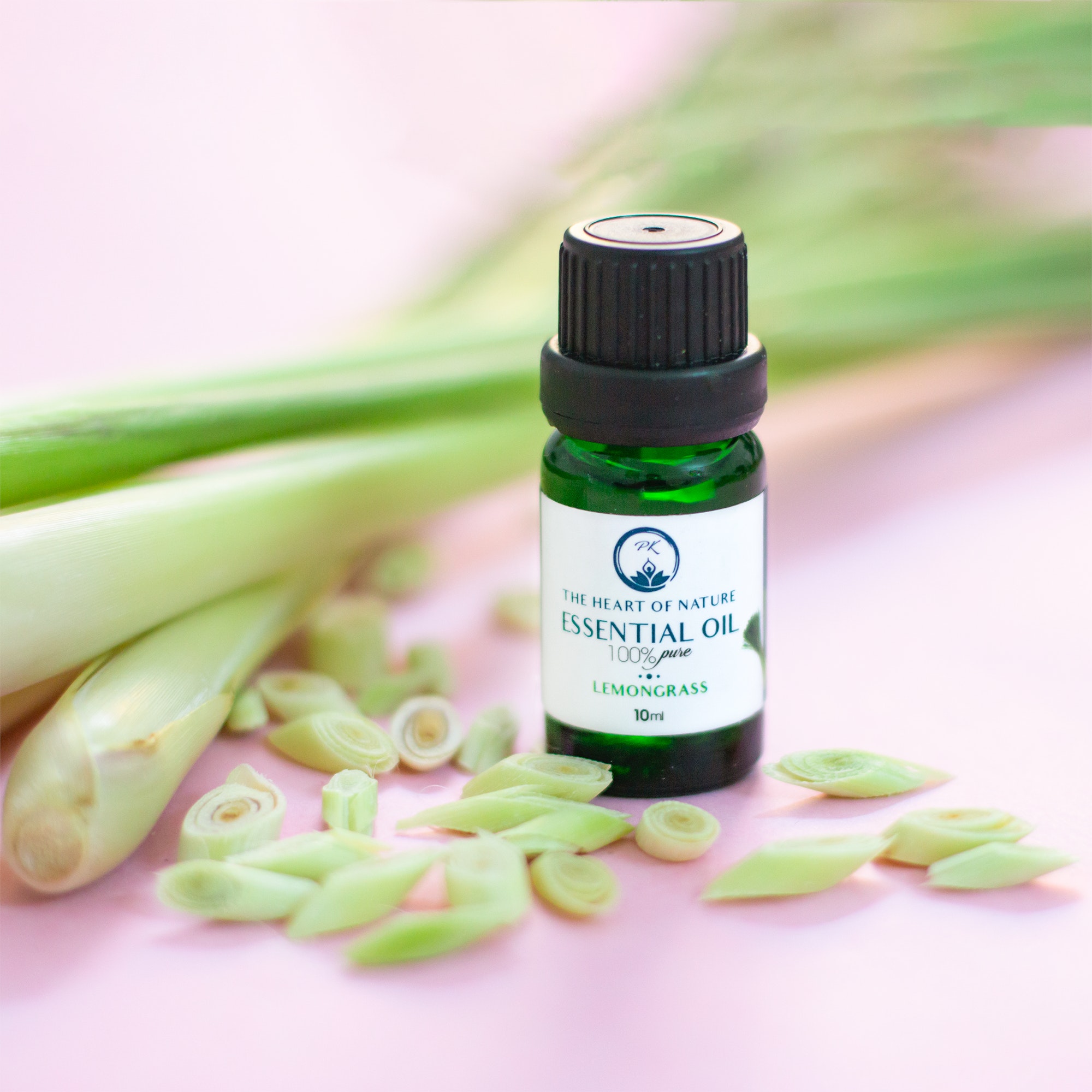 lemongrass essential oil